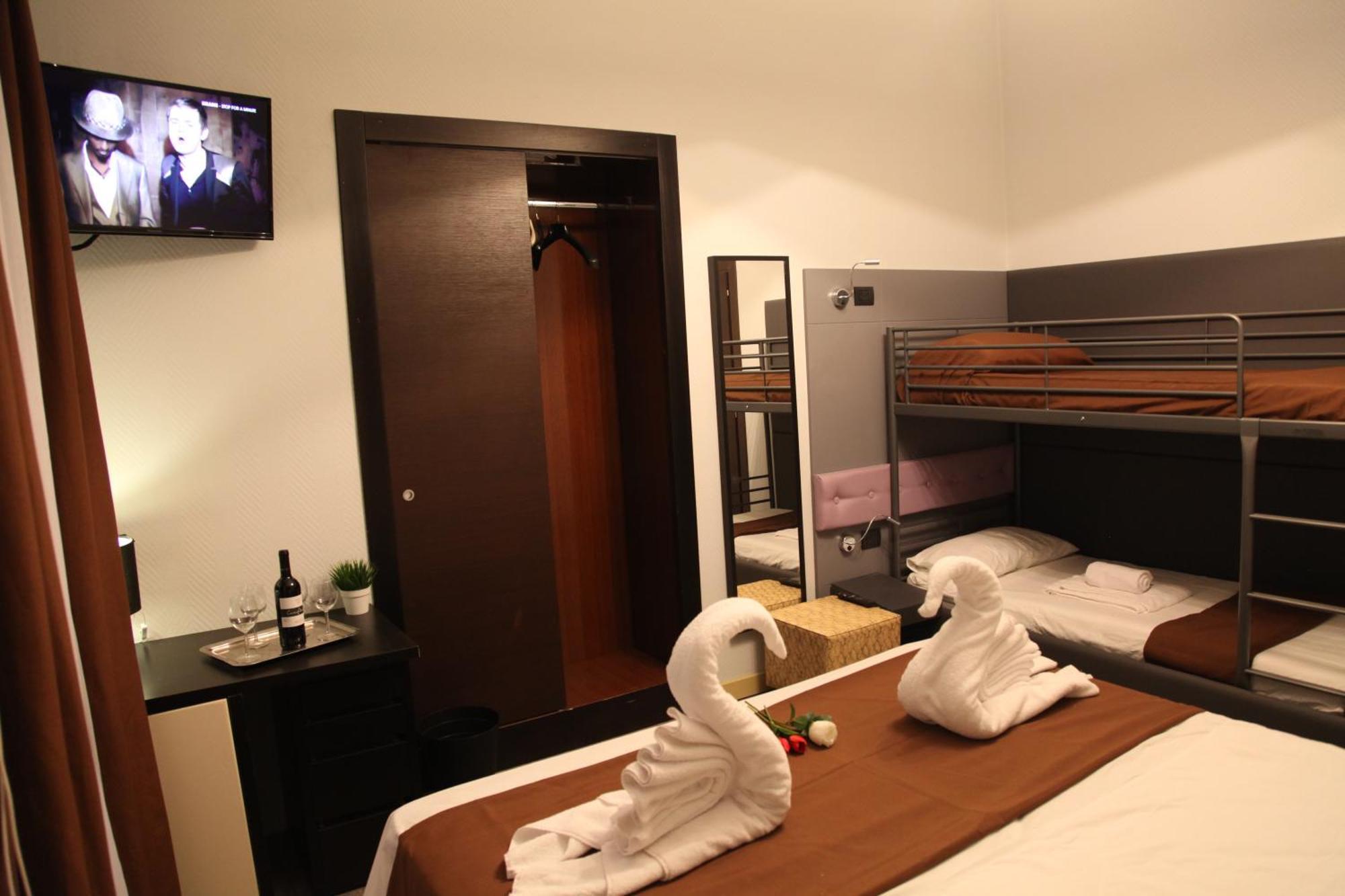 Dolce Vita Rooms Nápoles Exterior foto
