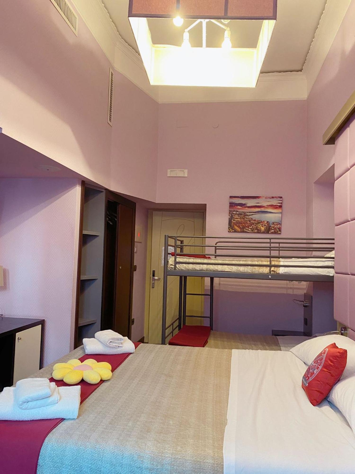 Dolce Vita Rooms Nápoles Exterior foto
